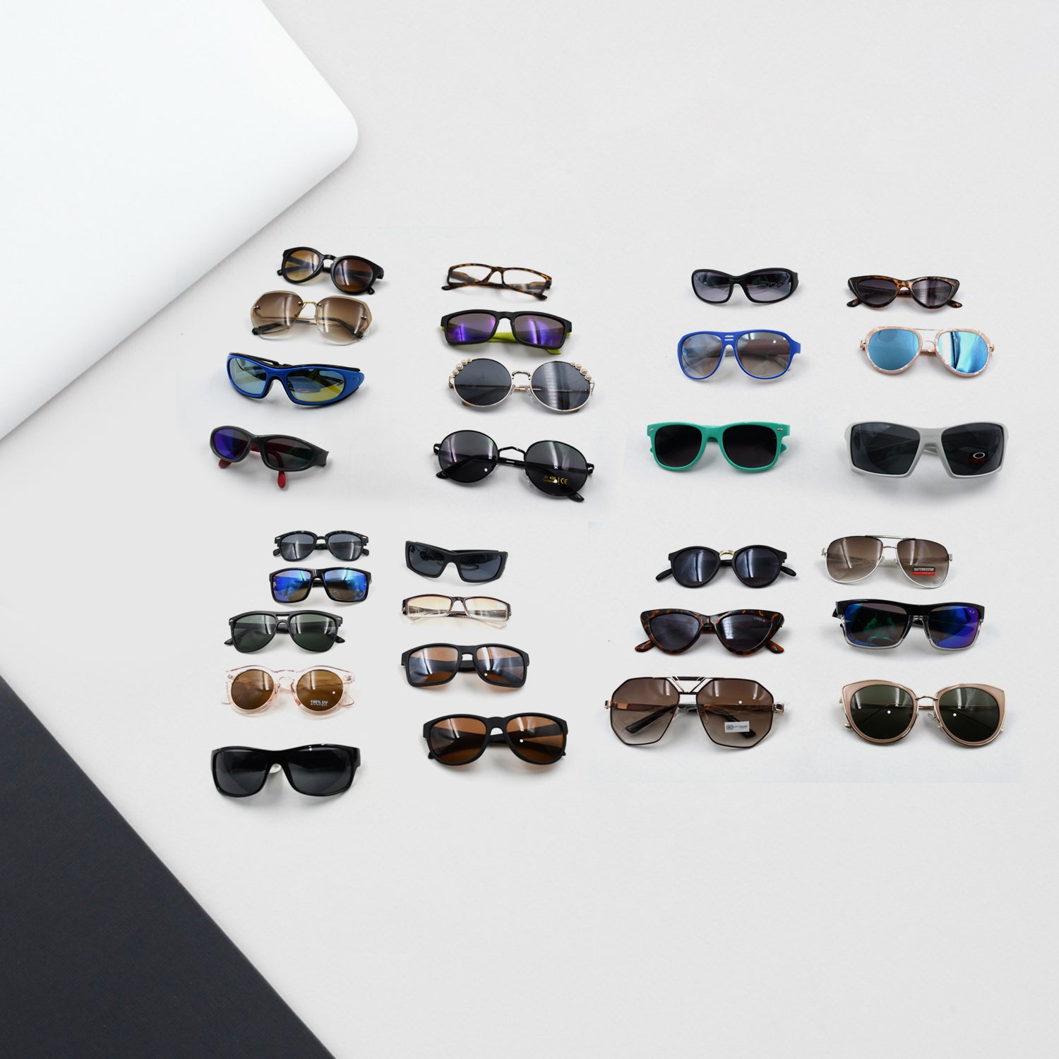 Mixed design sunglasses for UV protection. Mixed design sunglasses for UV protection.